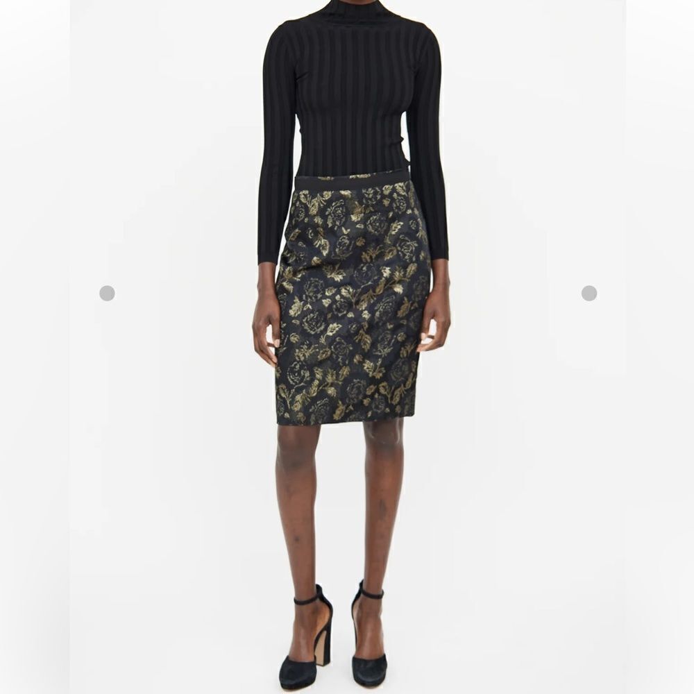 Dolce & Gabbana Gold and Black Printed Pencil Skirt
